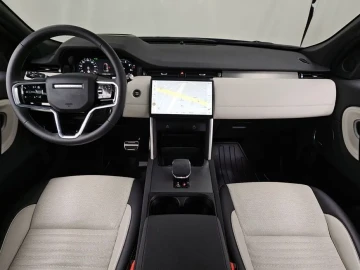 2025 Land Rover Discovery Sport с пробегом 8 430 км