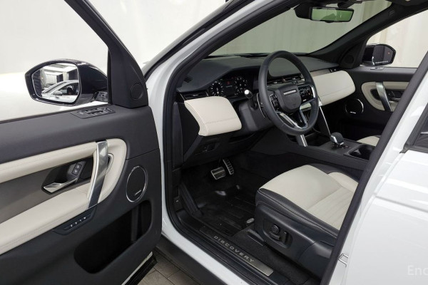 2025 Land Rover Discovery Sport с пробегом 8 430 км