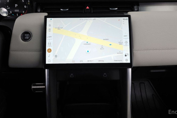 2025 Land Rover Discovery Sport с пробегом 8 430 км