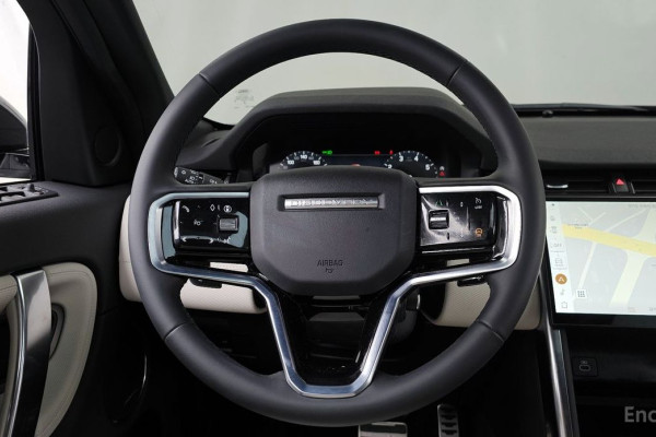 2025 Land Rover Discovery Sport с пробегом 8 430 км