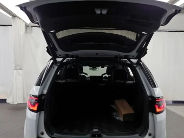 2025 Land Rover Discovery Sport с пробегом 8 430 км
