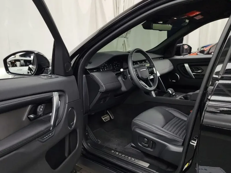 2024 Land Rover Discovery Sport с пробегом 6 840 км