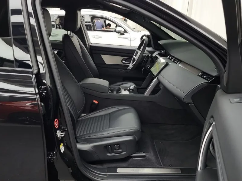 2024 Land Rover Discovery Sport с пробегом 6 840 км