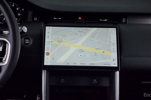 2024 Land Rover Discovery Sport с пробегом 6 840 км