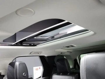 2024 Land Rover Discovery с пробегом 1 076 км