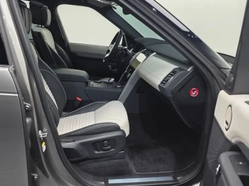 2024 Land Rover Discovery с пробегом 17 381 км