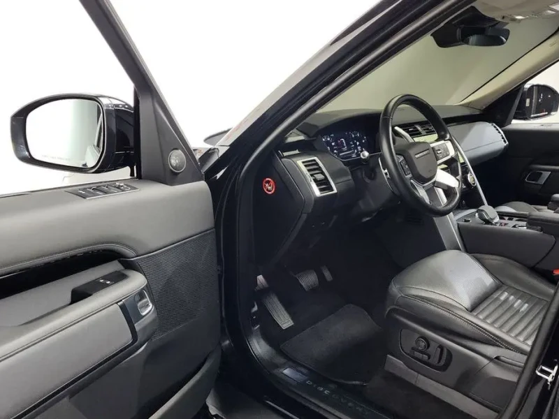 2021 Land Rover Discovery с пробегом 53 320 км