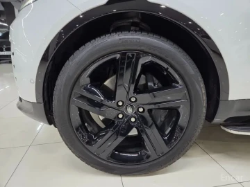 2025 Land Rover Discovery с пробегом 17 151 км