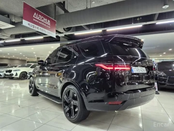 2025 Land Rover Discovery с пробегом 10 055 км