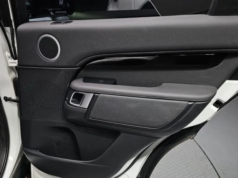 2019 Land Rover Discovery с пробегом 71 410 км
