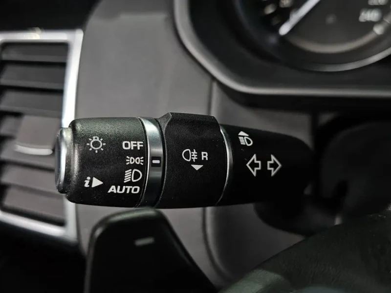 2019 Land Rover Discovery с пробегом 71 410 км