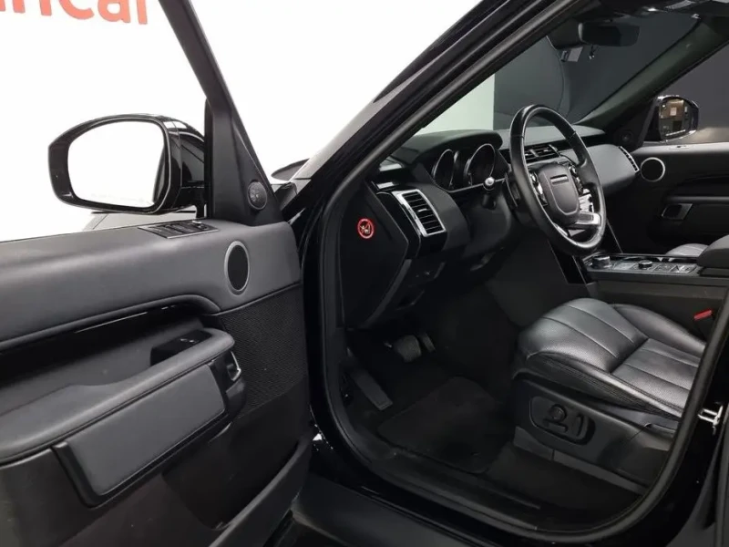2019 Land Rover Discovery с пробегом 90 937 км