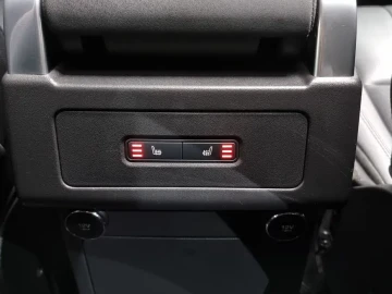 2019 Land Rover Discovery с пробегом 90 937 км