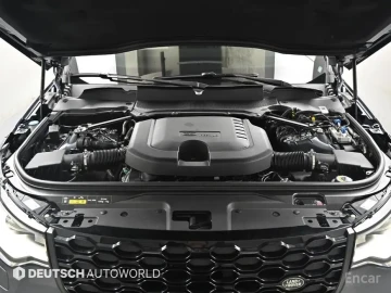 2025 Land Rover Discovery с пробегом 14 836 км