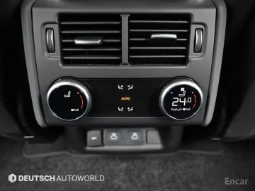 2025 Land Rover Discovery с пробегом 14 836 км