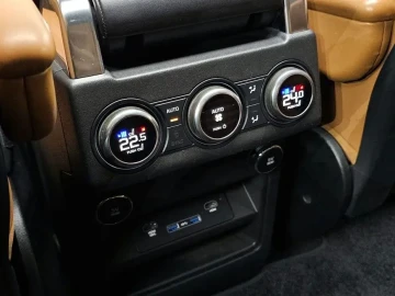 2019 Land Rover Discovery с пробегом 174 354 км