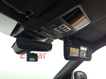 2019 Land Rover Discovery с пробегом 174 354 км