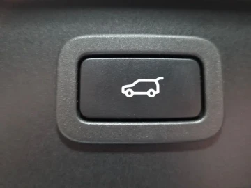 2019 Land Rover Range Rover Velar с пробегом 88 114 км