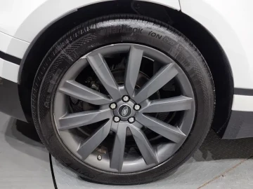 2017 Land Rover Range Rover Velar с пробегом 131 698 км