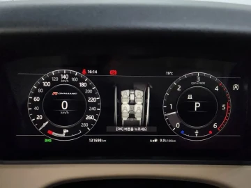 2017 Land Rover Range Rover Velar с пробегом 131 698 км