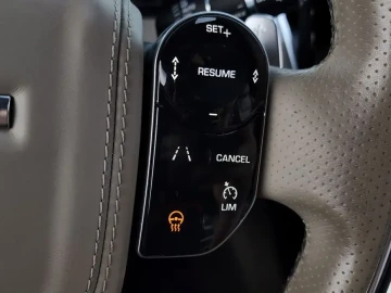 2017 Land Rover Range Rover Velar с пробегом 131 698 км