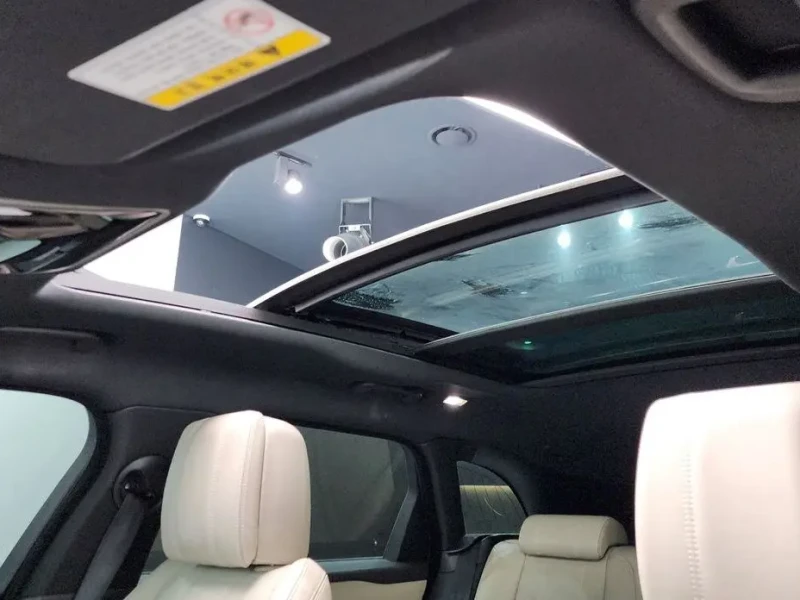 2017 Land Rover Range Rover Velar с пробегом 131 698 км