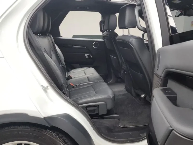 2019 Land Rover Discovery с пробегом 102 200 км