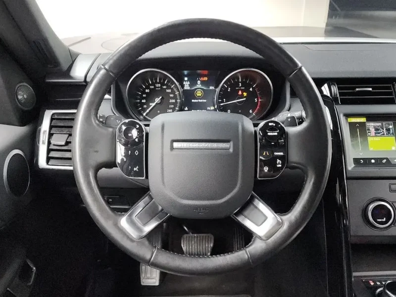2019 Land Rover Discovery с пробегом 102 200 км