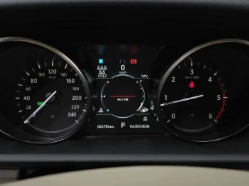 2019 Land Rover Discovery с пробегом 65 784 км