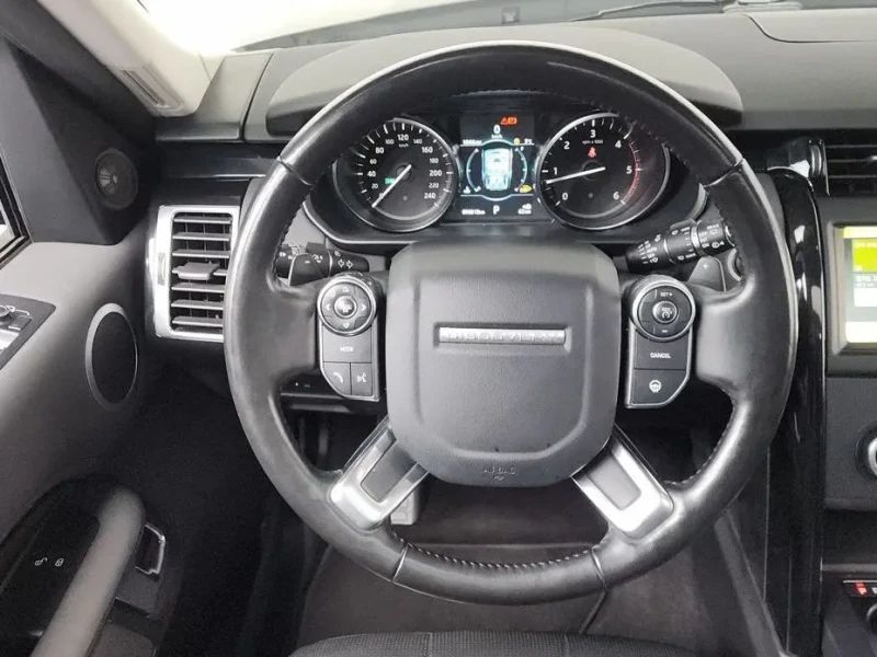 2018 Land Rover Discovery с пробегом 96 818 км