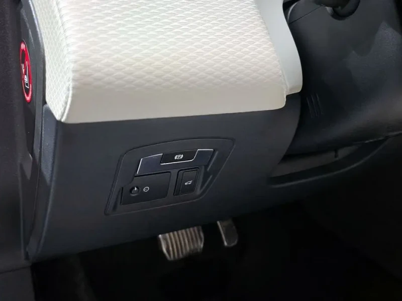 2019 Land Rover Range Rover Velar с пробегом 117 521 км