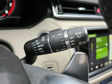 2019 Land Rover Range Rover Velar с пробегом 117 521 км