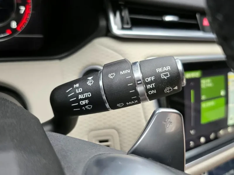 2019 Land Rover Range Rover Velar с пробегом 117 521 км