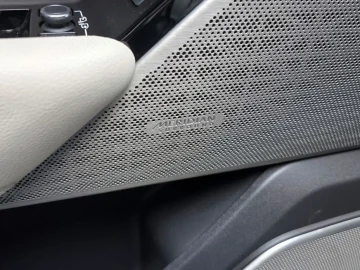2019 Land Rover Range Rover Velar с пробегом 117 521 км