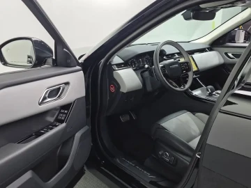 2025 Land Rover Range Rover Velar с пробегом 378 км