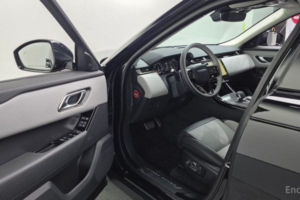 2025 Land Rover Range Rover Velar с пробегом 378 км