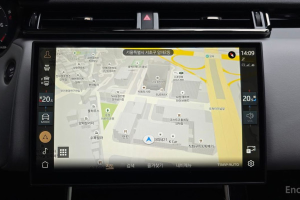 2025 Land Rover Range Rover Velar с пробегом 378 км