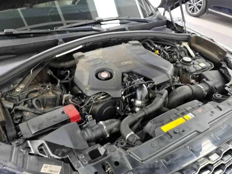 2018 Land Rover Range Rover Velar с пробегом 102 821 км