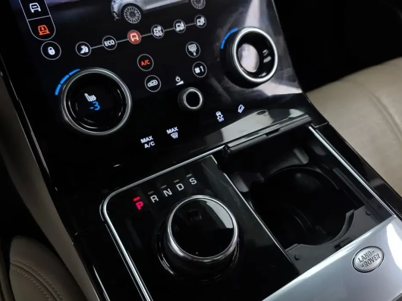 2018 Land Rover Range Rover Velar с пробегом 102 821 км