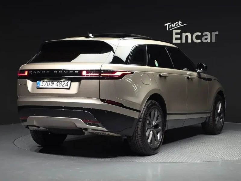 2025 Land Rover Range Rover Velar с пробегом 1 219 км