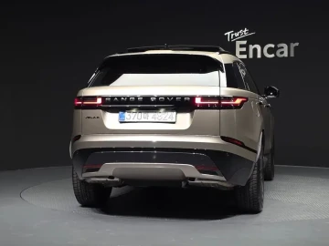 2025 Land Rover Range Rover Velar с пробегом 1 219 км