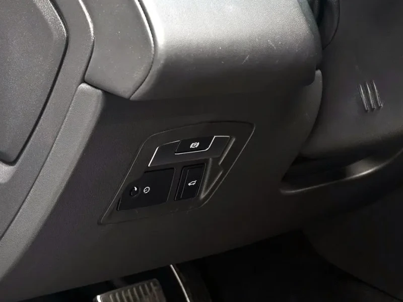 2018 Land Rover Range Rover Velar с пробегом 142 273 км