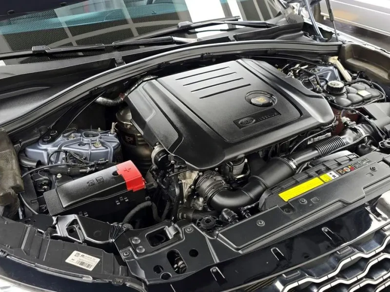 2017 Land Rover Range Rover Velar с пробегом 108 976 км