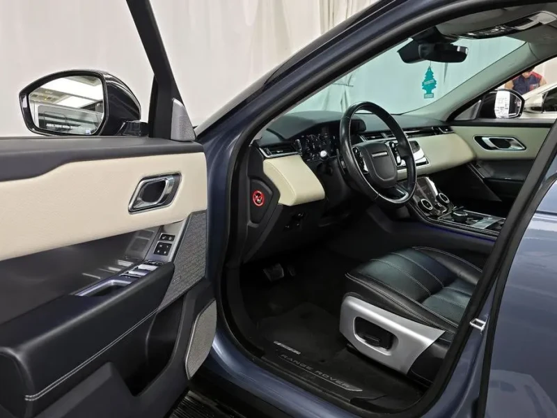 2017 Land Rover Range Rover Velar с пробегом 108 976 км