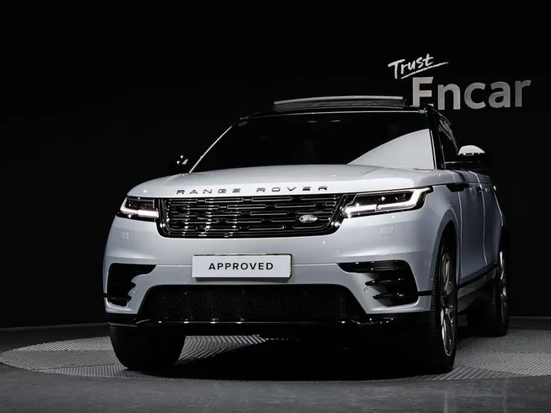 2024 Land Rover Range Rover Velar с пробегом 12 302 км