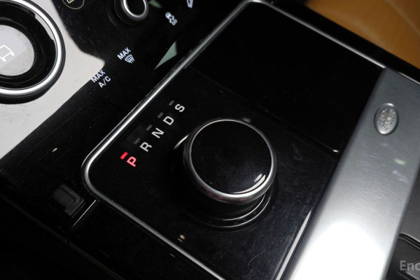 2018 Land Rover Range Rover Velar с пробегом 140 052 км