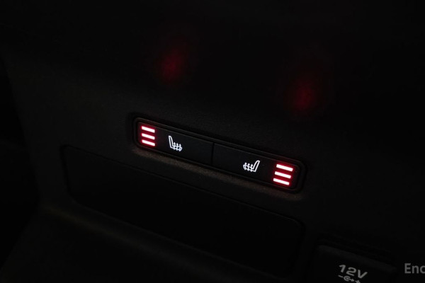 2018 Land Rover Range Rover Velar с пробегом 140 052 км