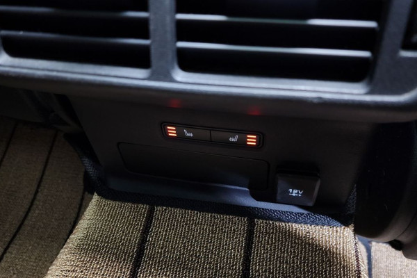 2019 Land Rover Range Rover Velar с пробегом 146 216 км