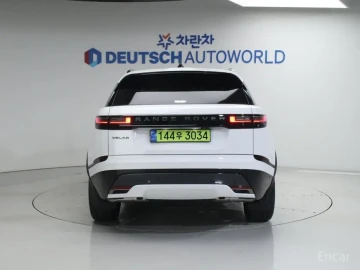 2025 Land Rover Range Rover Velar с пробегом 842 км