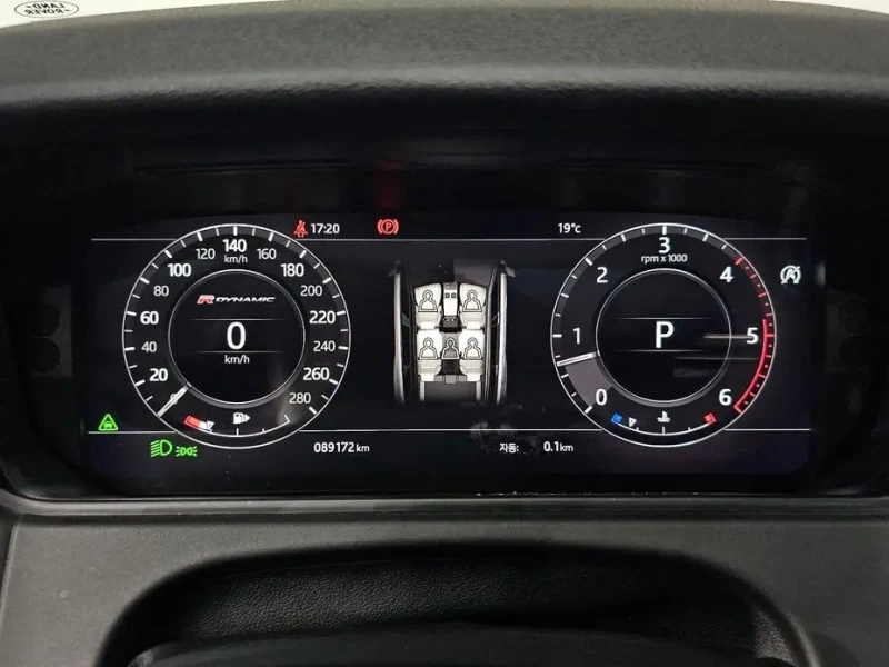 2018 Land Rover Range Rover Velar с пробегом 89 172 км
